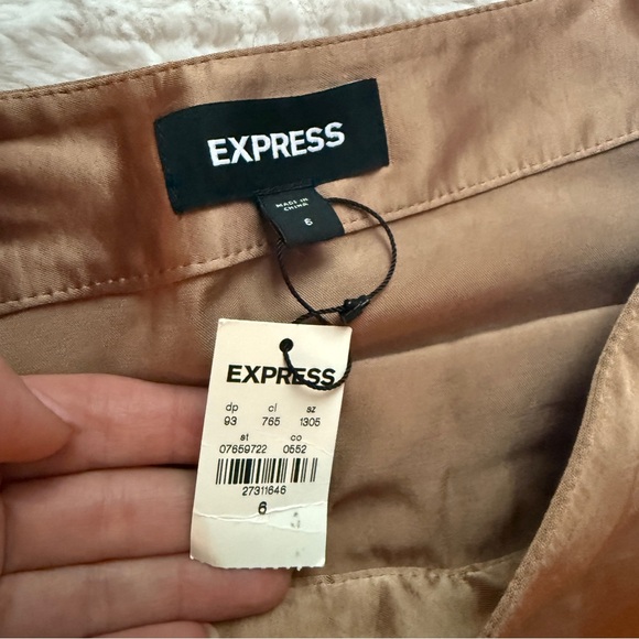 Express | Hi Low Satin Ruffle Maxi Skirt in Bronze NWT - Picture 7 of 12